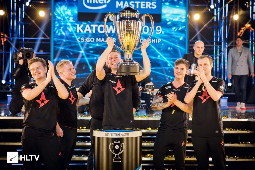 Мажор кс. IEM Katowice 2019 Кубок. Katowice Major 2019 астралис. Кубок IEM Major. Астралис чемпионы МАЖОРА.